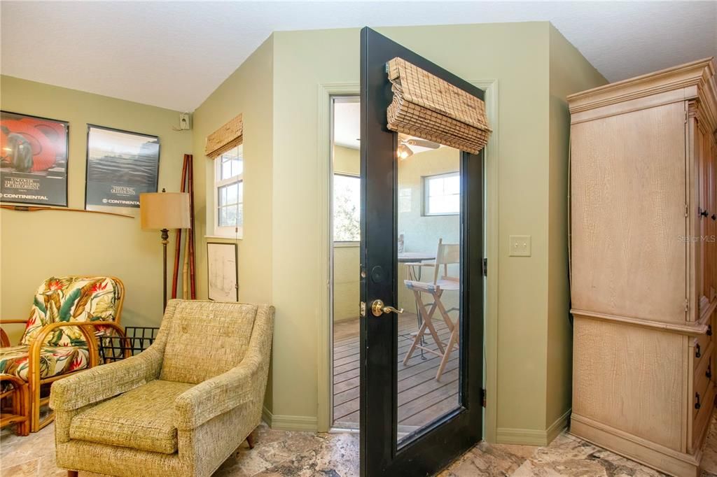 En Venta: $599,000 (3 camas, 3 baños, 2963 Pies cuadrados)