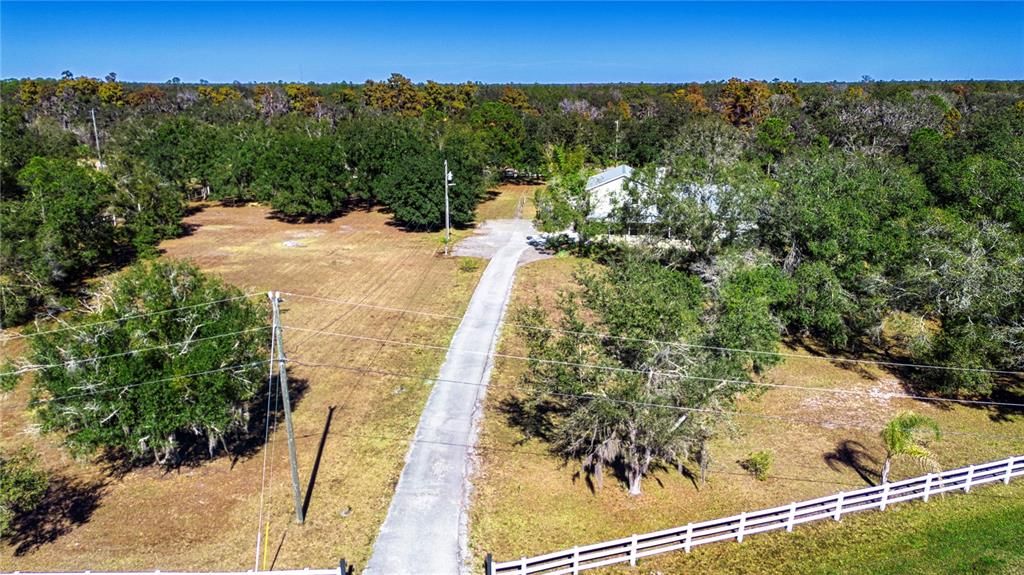 En Venta: $599,000 (3 camas, 3 baños, 2963 Pies cuadrados)