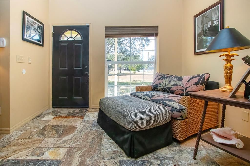 En Venta: $599,000 (3 camas, 3 baños, 2963 Pies cuadrados)