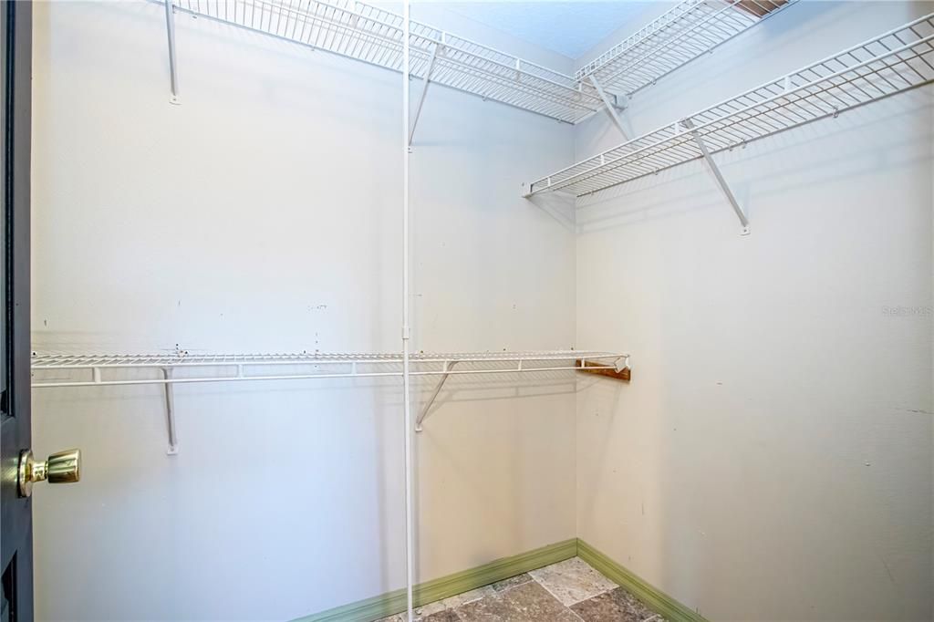 En Venta: $599,000 (3 camas, 3 baños, 2963 Pies cuadrados)