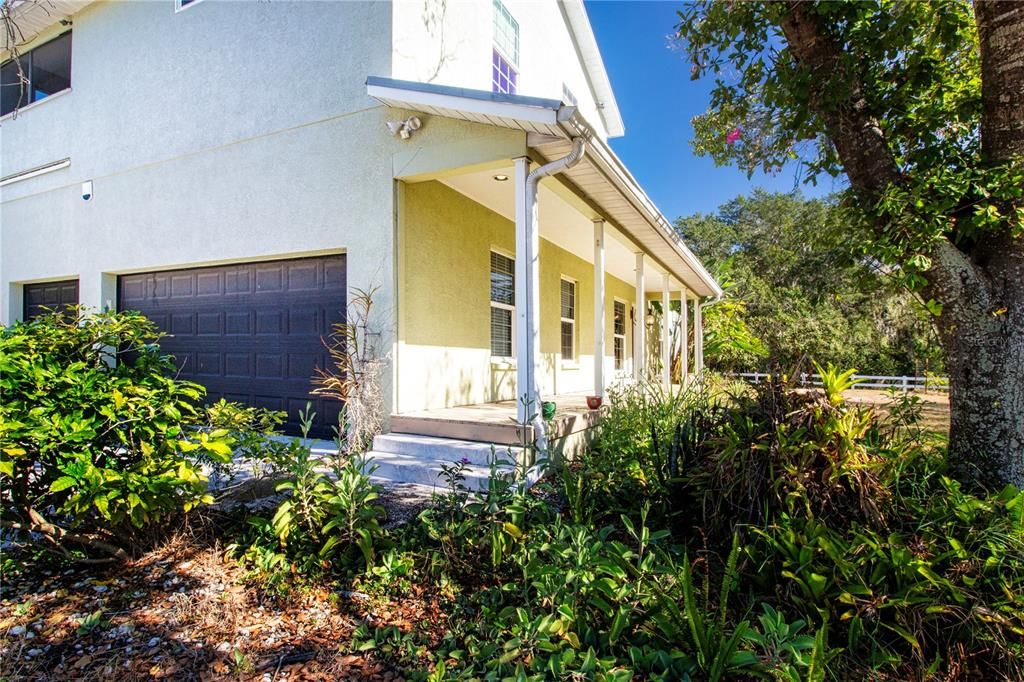 En Venta: $599,000 (3 camas, 3 baños, 2963 Pies cuadrados)