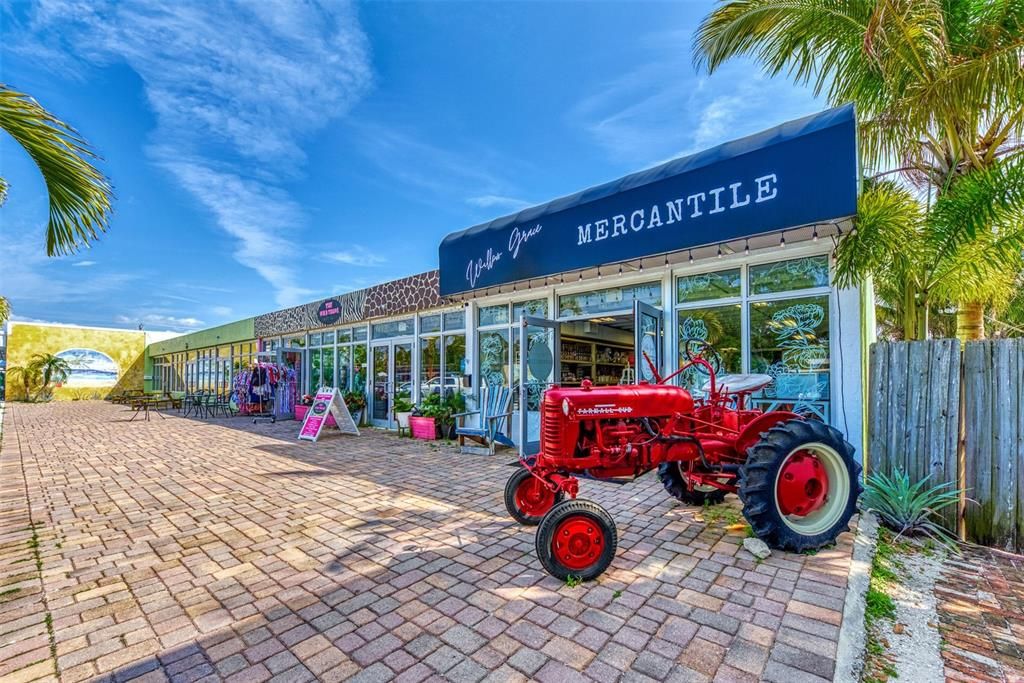 На продажу: $419,000 (3 спален, 2 ванн, 2047 Квадратных фут)