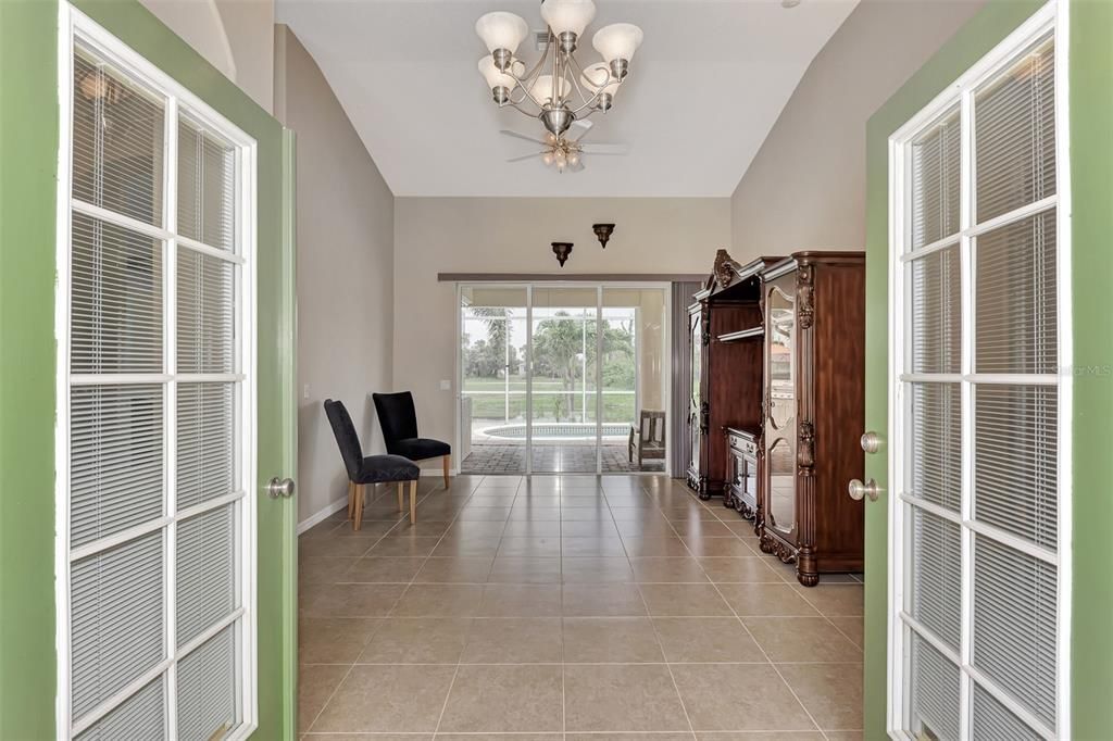 На продажу: $419,000 (3 спален, 2 ванн, 2047 Квадратных фут)