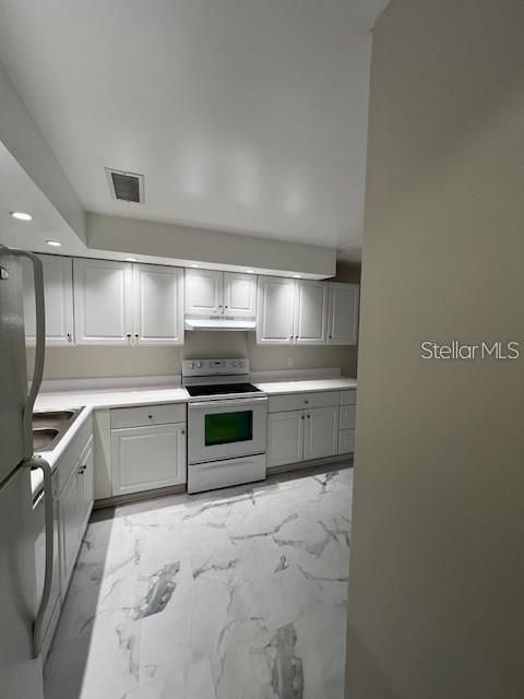 For Rent: $1,900 (2 beds, 2 baths, 1182 Square Feet)