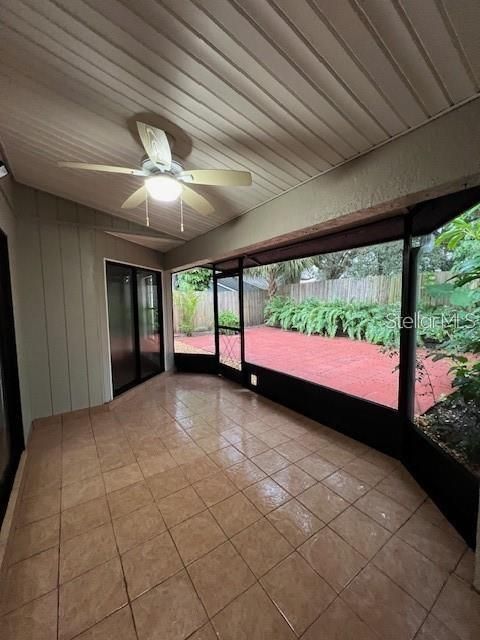 For Rent: $1,900 (2 beds, 2 baths, 1182 Square Feet)