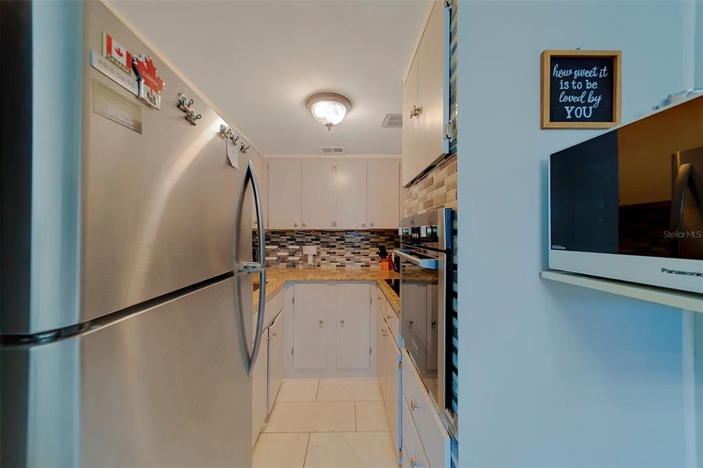 На продажу: $115,000 (1 спален, 1 ванн, 800 Квадратных фут)