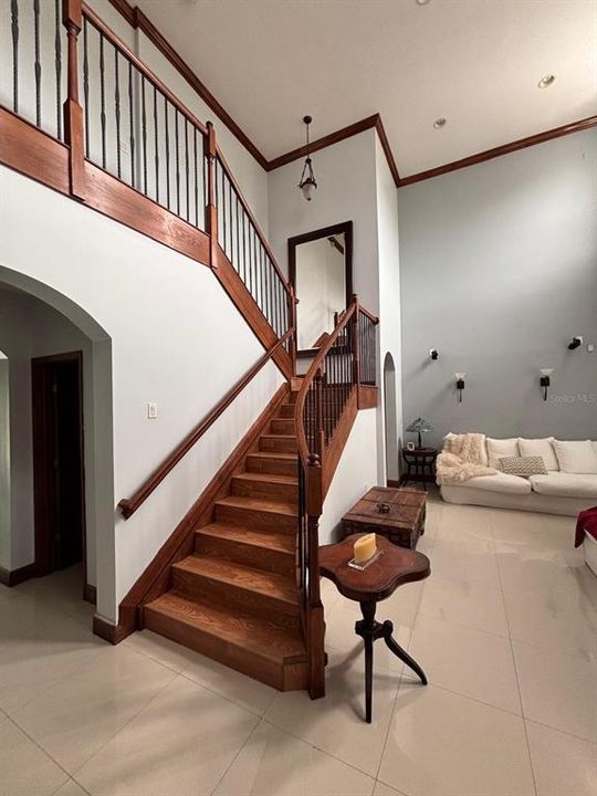 For Rent: $4,999 (5 beds, 3 baths, 2598 Square Feet)