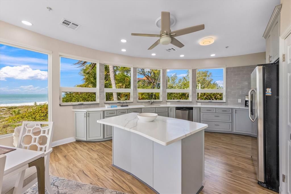 For Sale: $2,395,000 (2 beds, 2 baths, 1398 Square Feet)