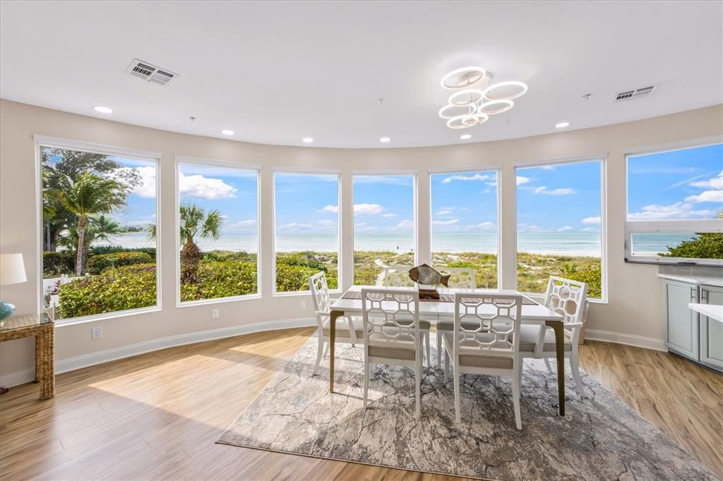 For Sale: $2,395,000 (2 beds, 2 baths, 1398 Square Feet)