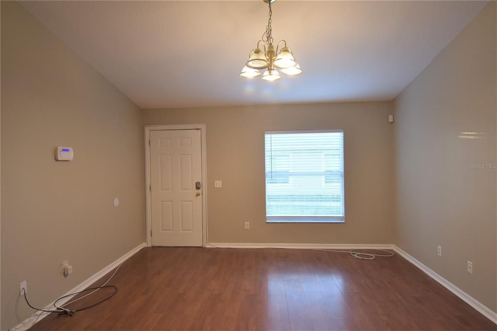 В аренду: $1,499 (2 спален, 1 ванн, 1680 Квадратных фут)