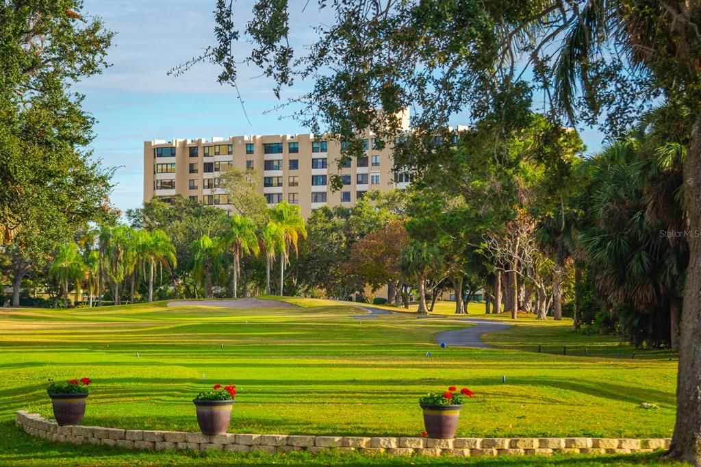 待售: $135,000 (2 贝兹, 2 浴室, 1050 平方英尺)