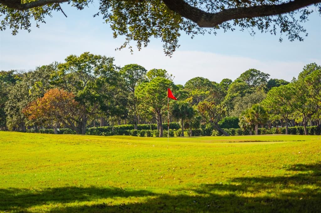 待售: $135,000 (2 贝兹, 2 浴室, 1050 平方英尺)