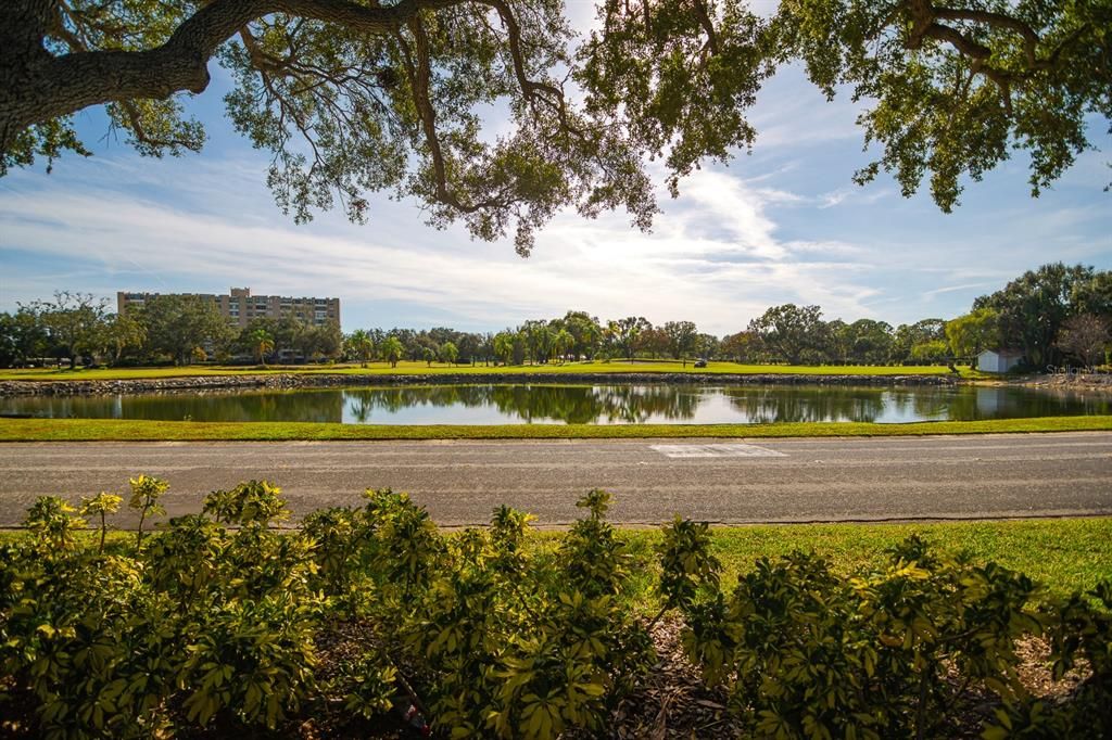 待售: $135,000 (2 贝兹, 2 浴室, 1050 平方英尺)