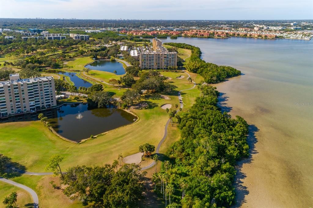 待售: $135,000 (2 贝兹, 2 浴室, 1050 平方英尺)