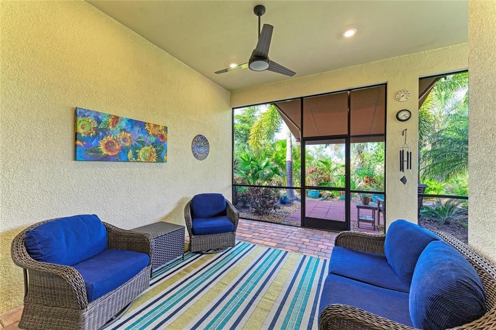 En Venta: $679,900 (2 camas, 2 baños, 2114 Pies cuadrados)