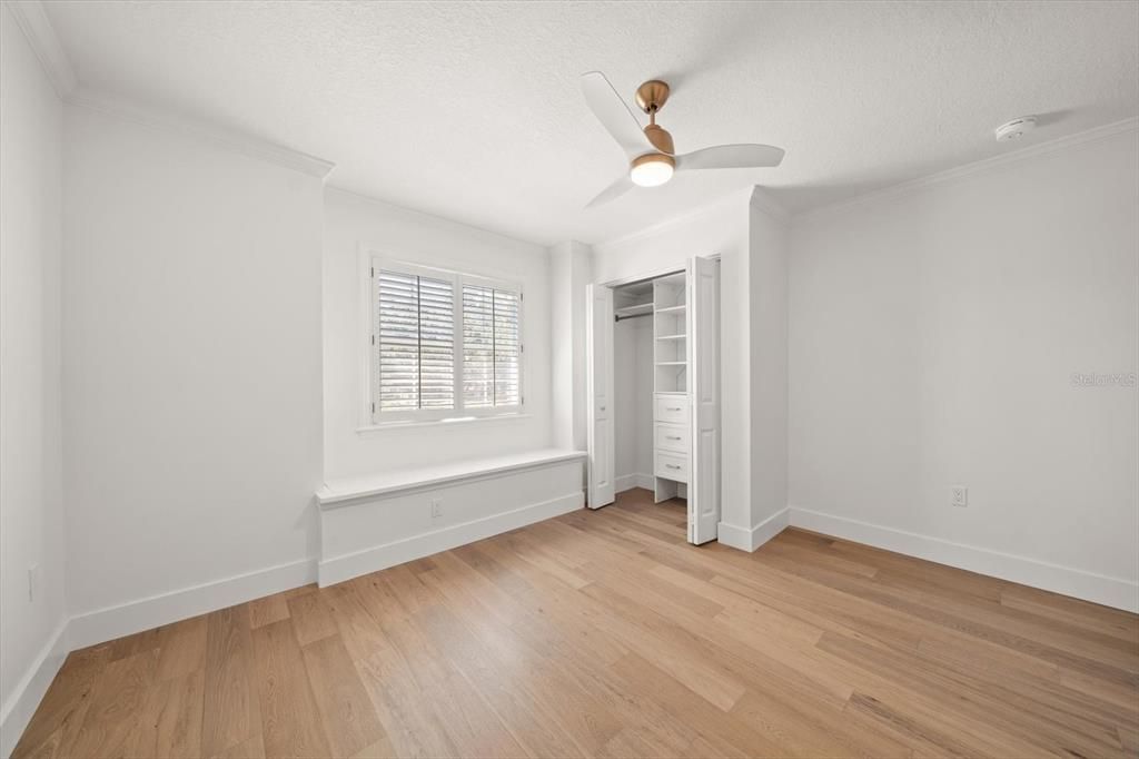 For Sale: $2,100,000 (4 beds, 3 baths, 3634 Square Feet)