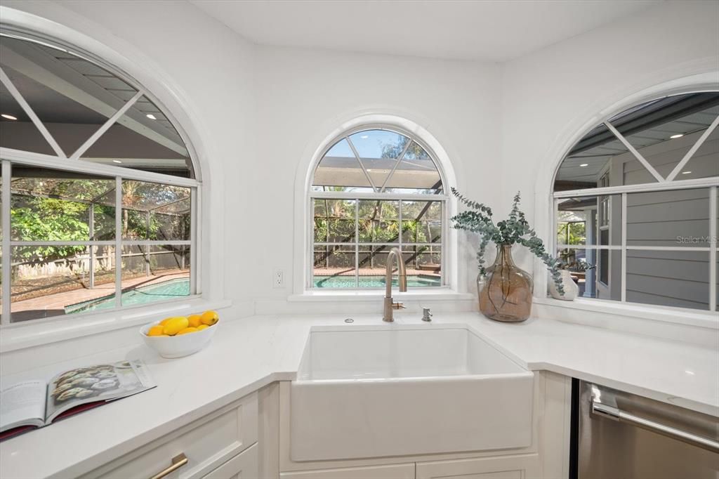 For Sale: $2,100,000 (4 beds, 3 baths, 3634 Square Feet)