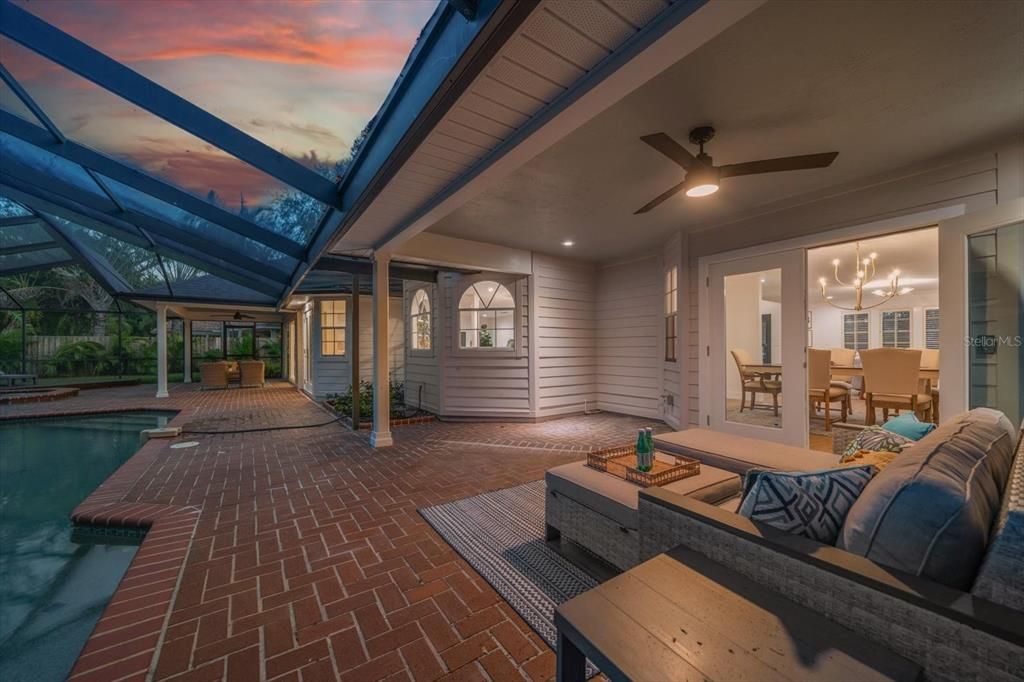 For Sale: $2,100,000 (4 beds, 3 baths, 3634 Square Feet)