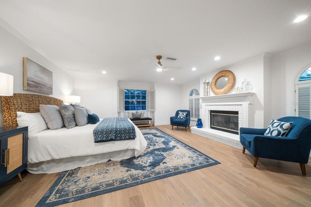 For Sale: $2,100,000 (4 beds, 3 baths, 3634 Square Feet)