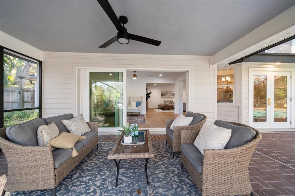 For Sale: $2,100,000 (4 beds, 3 baths, 3634 Square Feet)