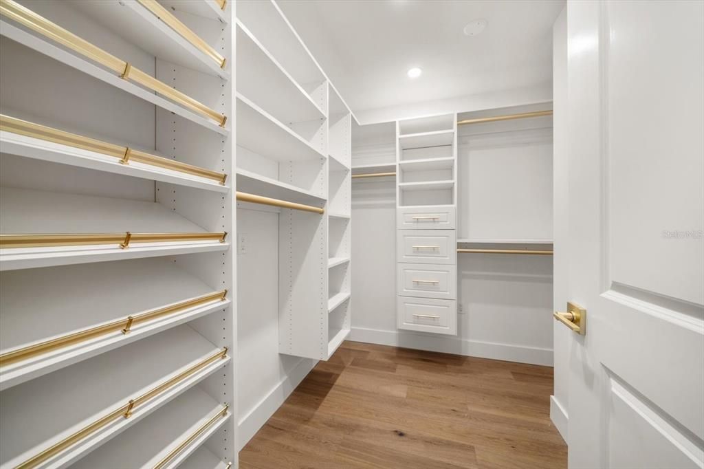 For Sale: $2,100,000 (4 beds, 3 baths, 3634 Square Feet)