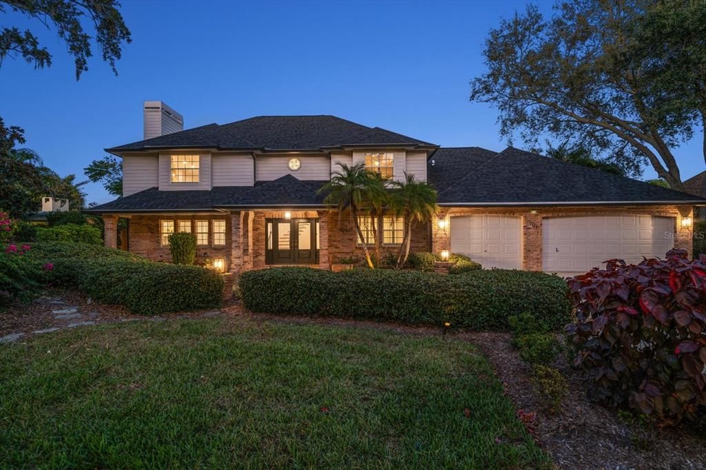 For Sale: $2,100,000 (4 beds, 3 baths, 3634 Square Feet)