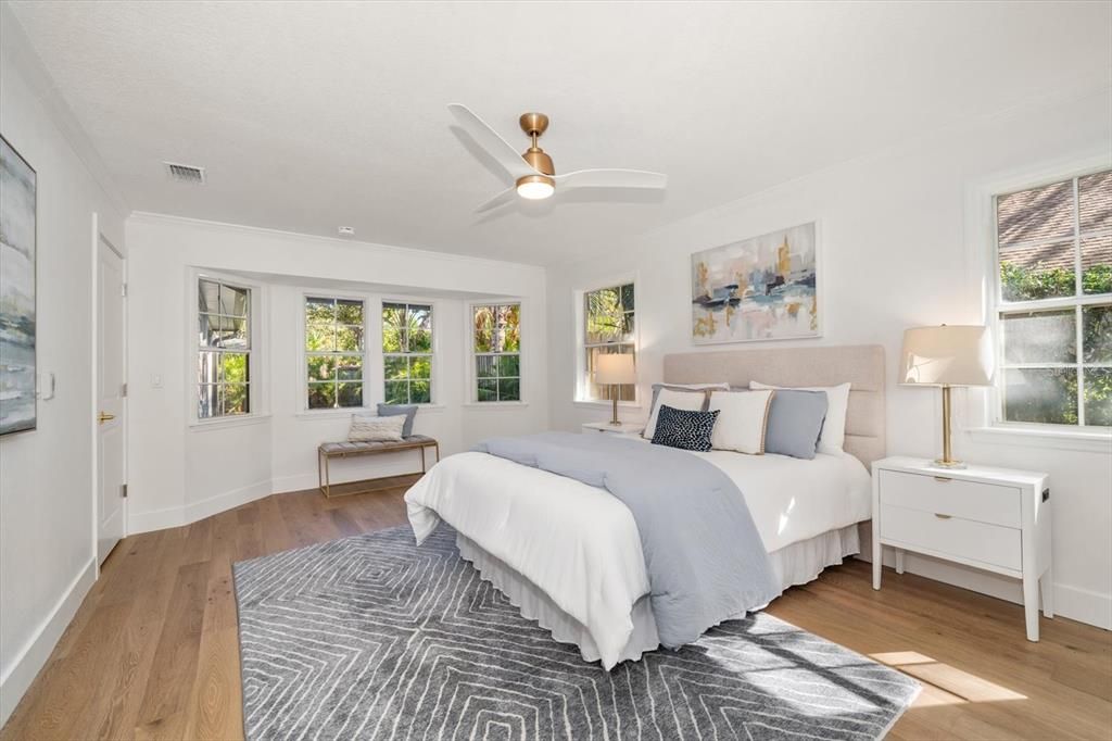 For Sale: $2,100,000 (4 beds, 3 baths, 3634 Square Feet)