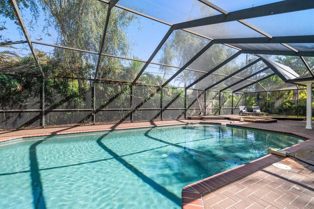 For Sale: $2,100,000 (4 beds, 3 baths, 3634 Square Feet)