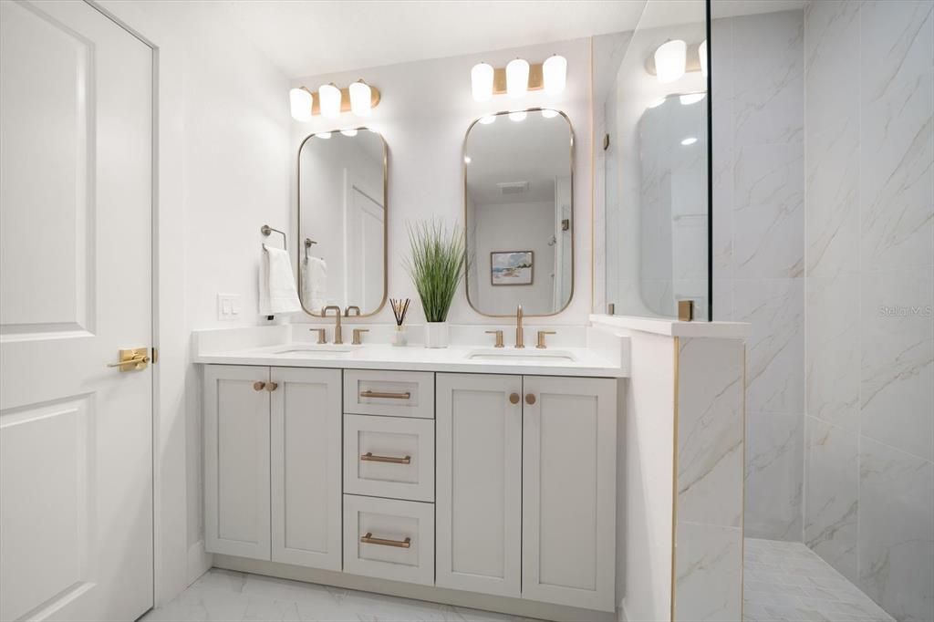 For Sale: $2,100,000 (4 beds, 3 baths, 3634 Square Feet)