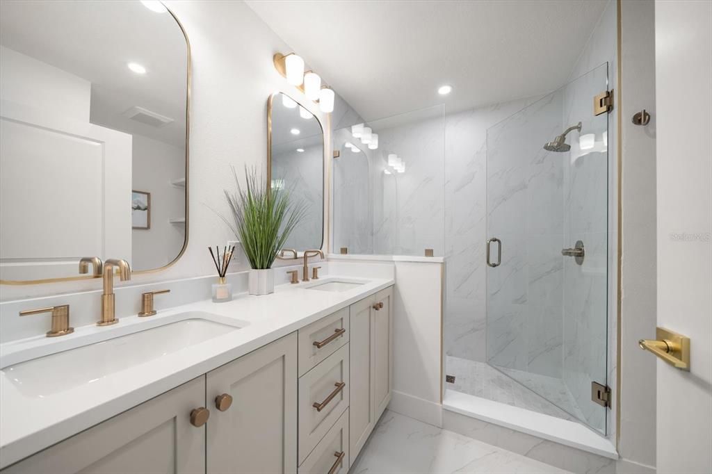 For Sale: $2,100,000 (4 beds, 3 baths, 3634 Square Feet)