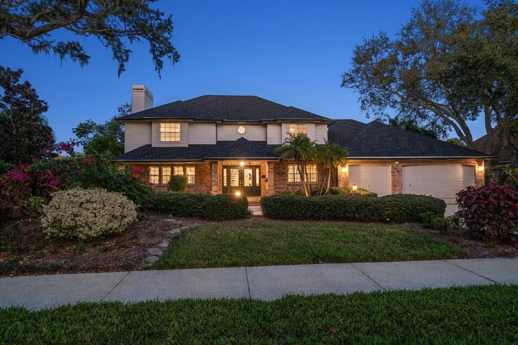 For Sale: $2,100,000 (4 beds, 3 baths, 3634 Square Feet)