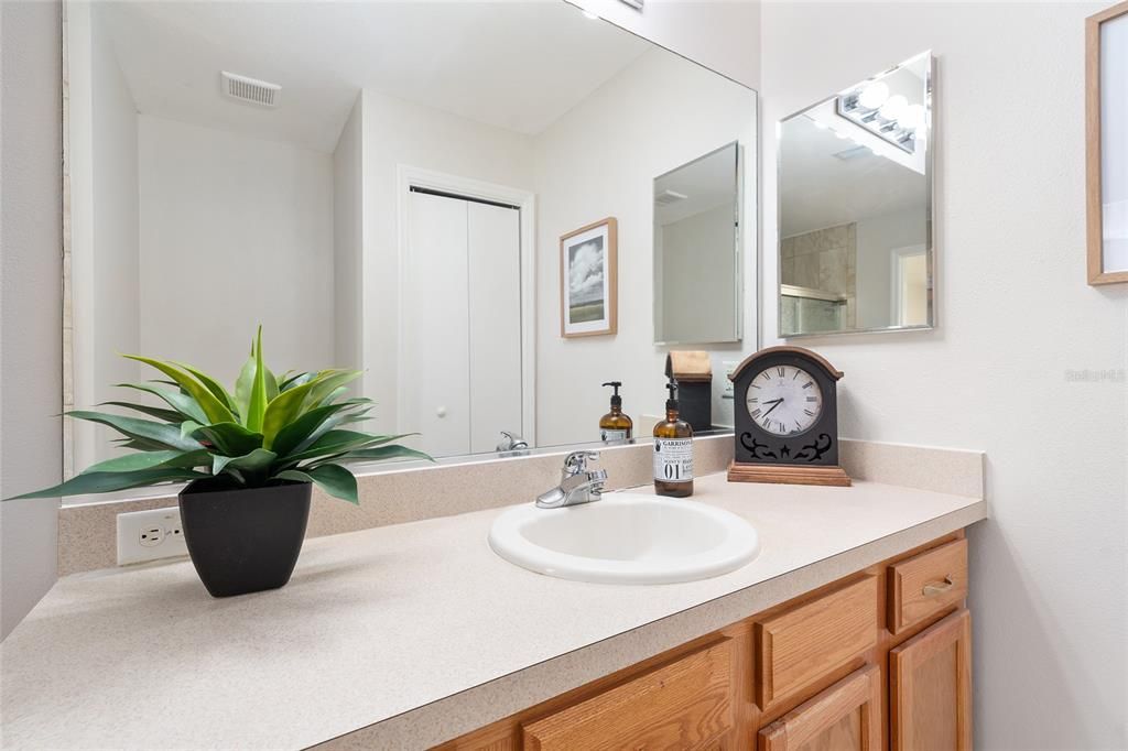 For Sale: $339,900 (3 beds, 2 baths, 1392 Square Feet)