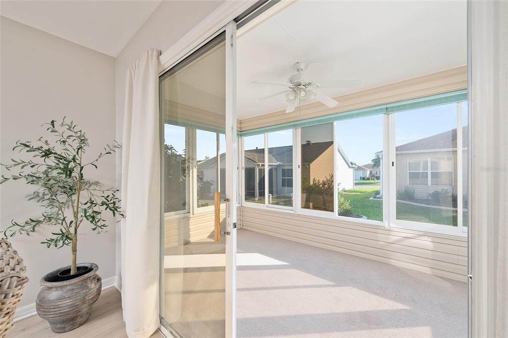 For Sale: $339,900 (3 beds, 2 baths, 1392 Square Feet)