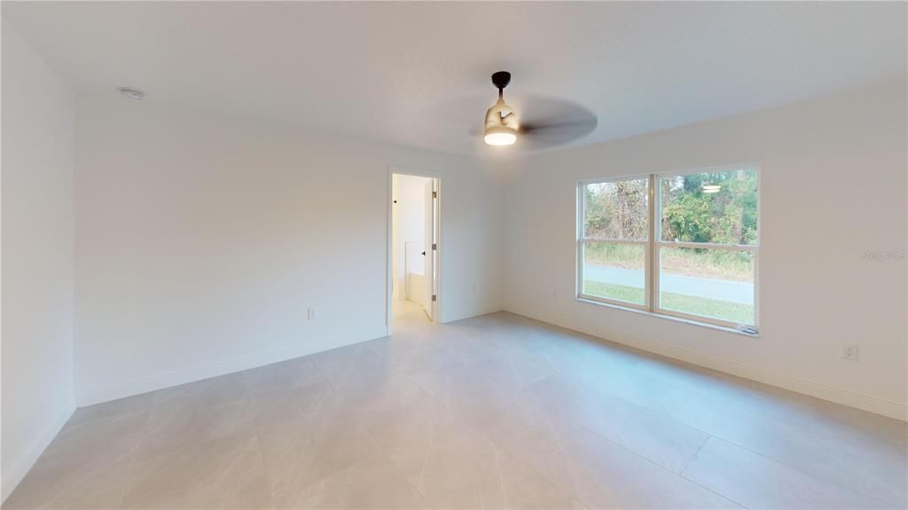 For Sale: $379,800 (4 beds, 2 baths, 2180 Square Feet)