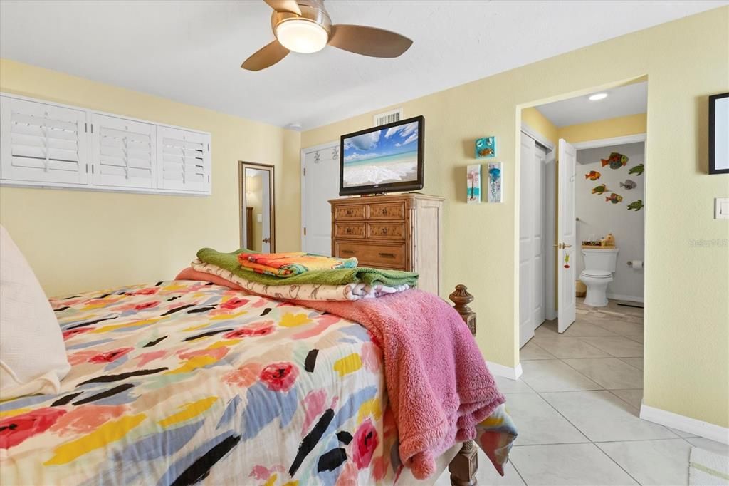 En Venta: $550,000 (2 camas, 2 baños, 1032 Pies cuadrados)