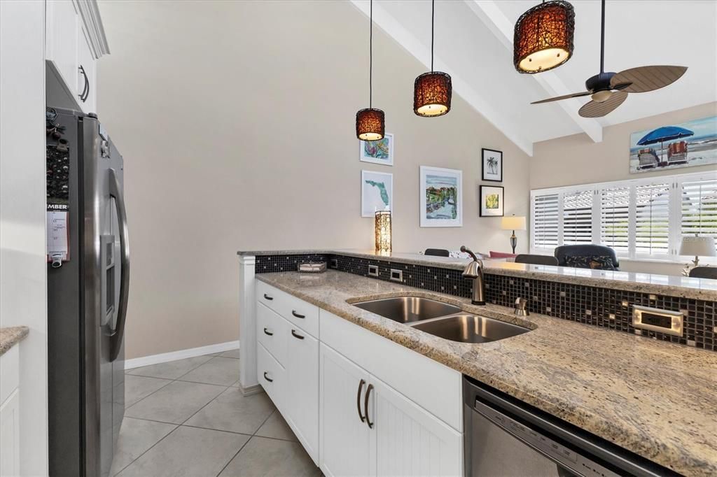 En Venta: $550,000 (2 camas, 2 baños, 1032 Pies cuadrados)