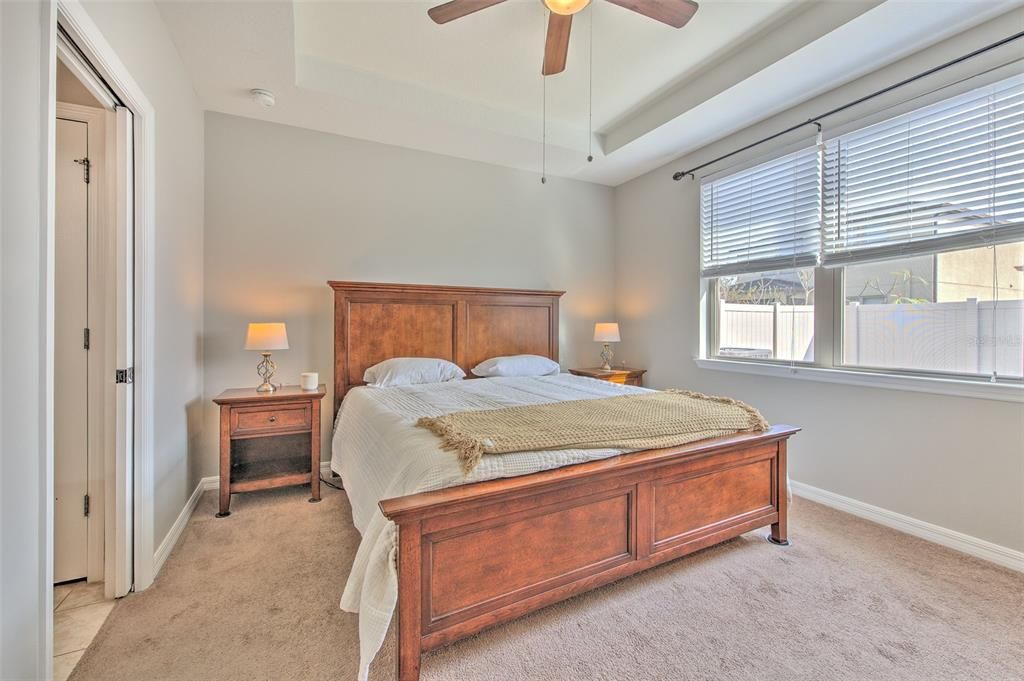 For Sale: $350,000 (3 beds, 2 baths, 1554 Square Feet)