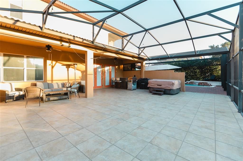 На продажу: $695,000 (4 спален, 3 ванн, 3128 Квадратных фут)