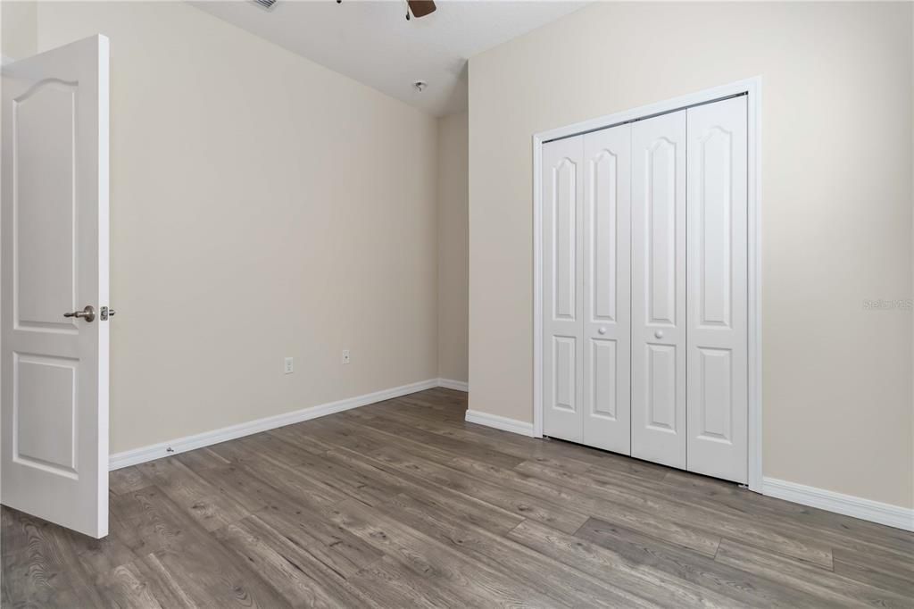 待售: $365,000 (3 贝兹, 2 浴室, 1980 平方英尺)