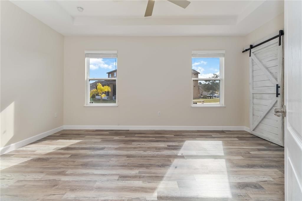 待售: $365,000 (3 贝兹, 2 浴室, 1980 平方英尺)