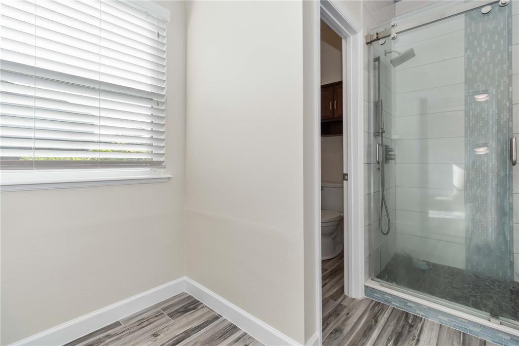 待售: $365,000 (3 贝兹, 2 浴室, 1980 平方英尺)