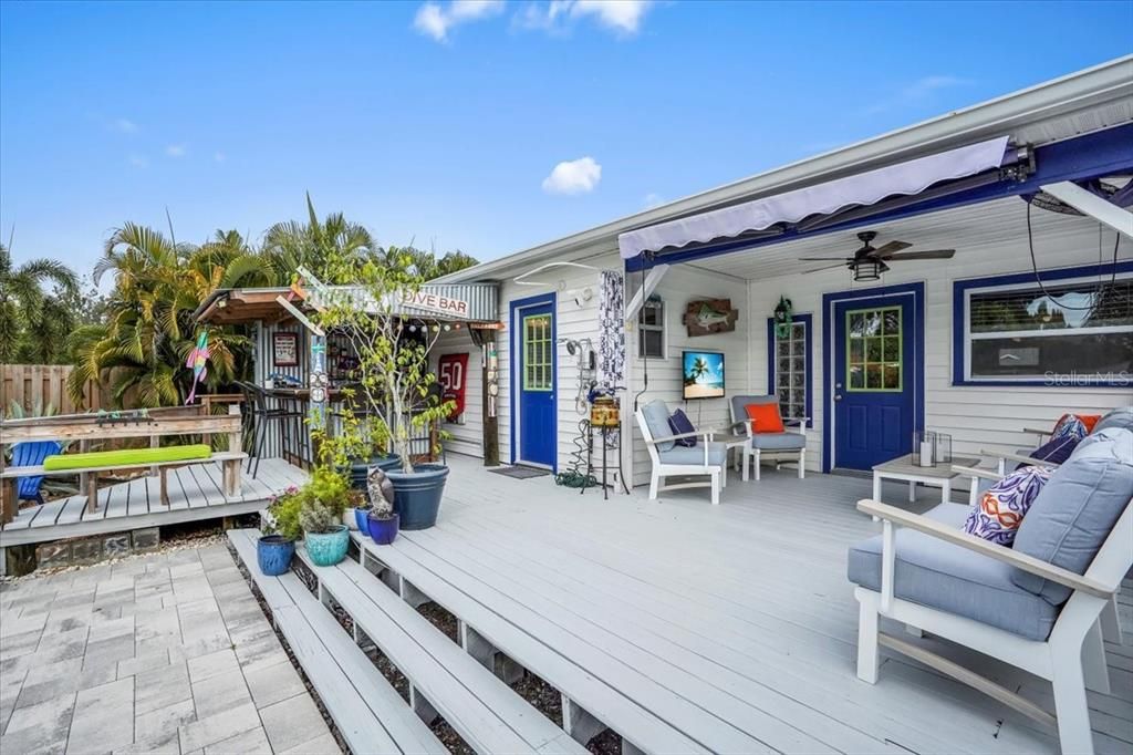 待售: $550,000 (3 贝兹, 2 浴室, 1216 平方英尺)