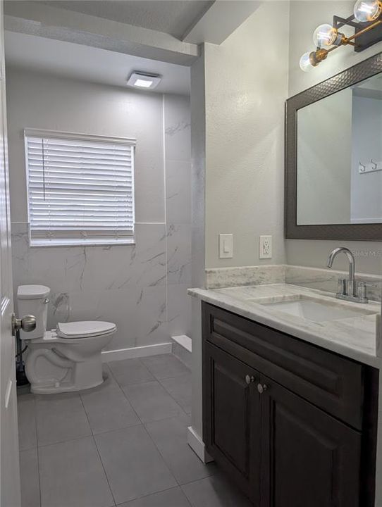 待售: $349,000 (3 贝兹, 1 浴室, 1295 平方英尺)