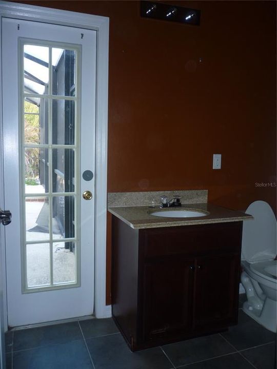 出租: $2,550 (5 贝兹, 2 浴室, 2732 平方英尺)