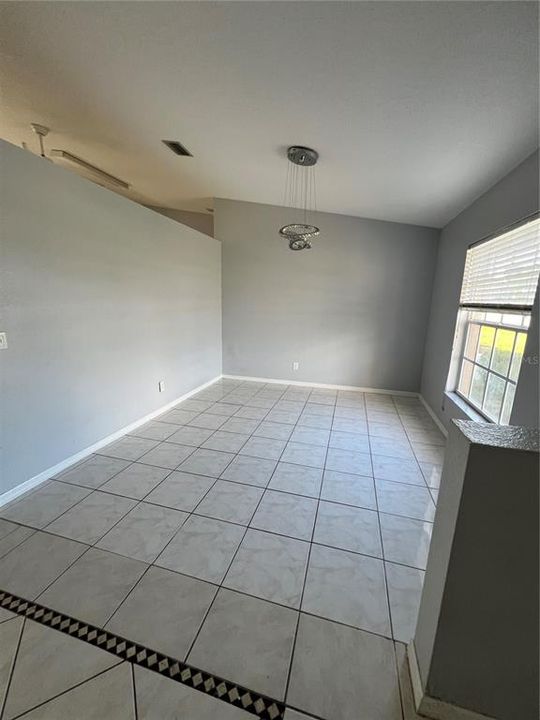 В аренду: $2,000 (3 спален, 2 ванн, 2040 Квадратных фут)