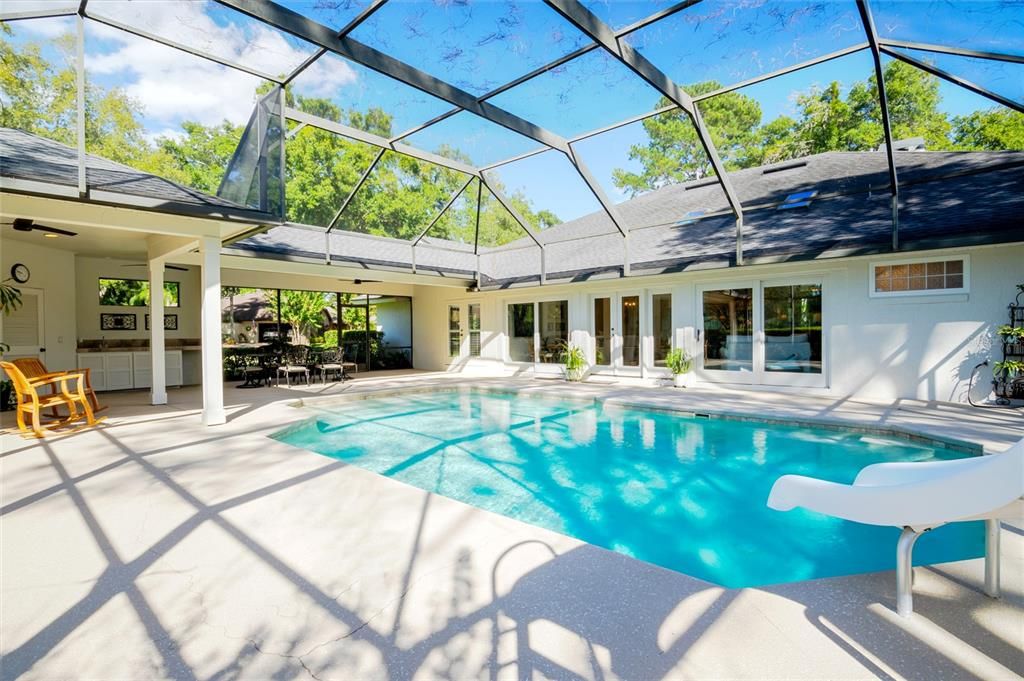 For Sale: $1,025,000 (4 beds, 3 baths, 2971 Square Feet)