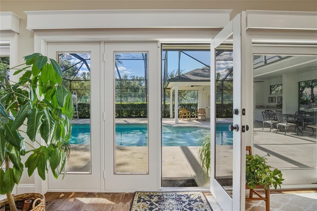 For Sale: $1,025,000 (4 beds, 3 baths, 2971 Square Feet)