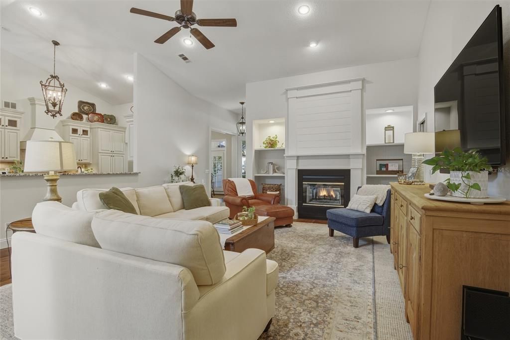 For Sale: $1,025,000 (4 beds, 3 baths, 2971 Square Feet)