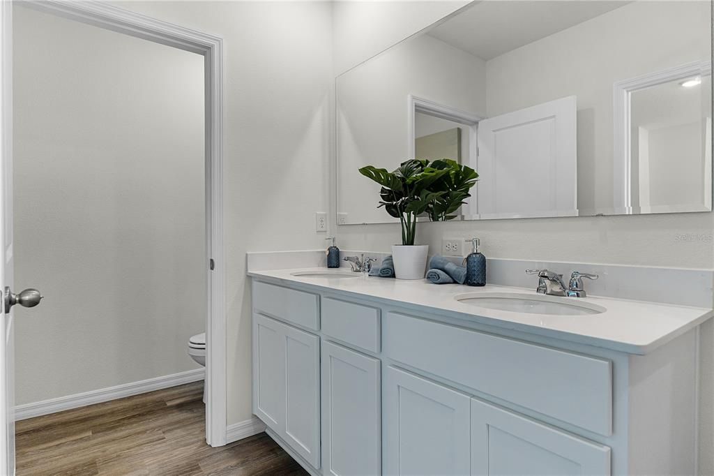 For Sale: $369,210 (4 beds, 2 baths, 1665 Square Feet)