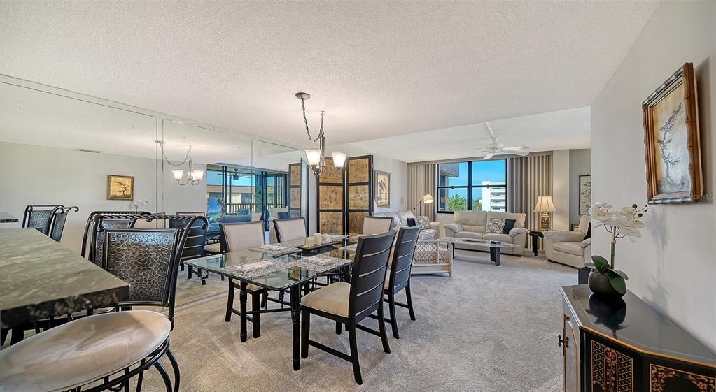 For Sale: $750,000 (2 beds, 2 baths, 1303 Square Feet)